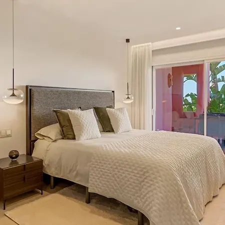 Luxury Ground Floor In Cabo Bermejo Εστεπόνα