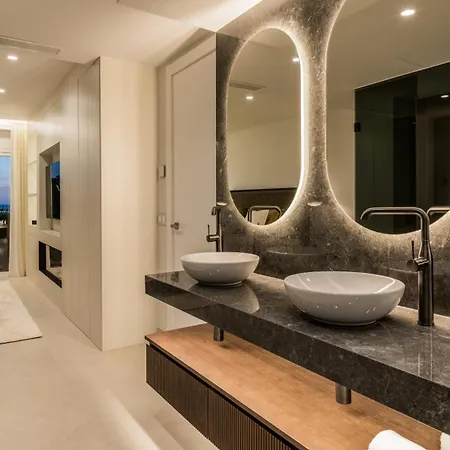 Luxury Ground Floor In Cabo Bermejo * Εστεπόνα